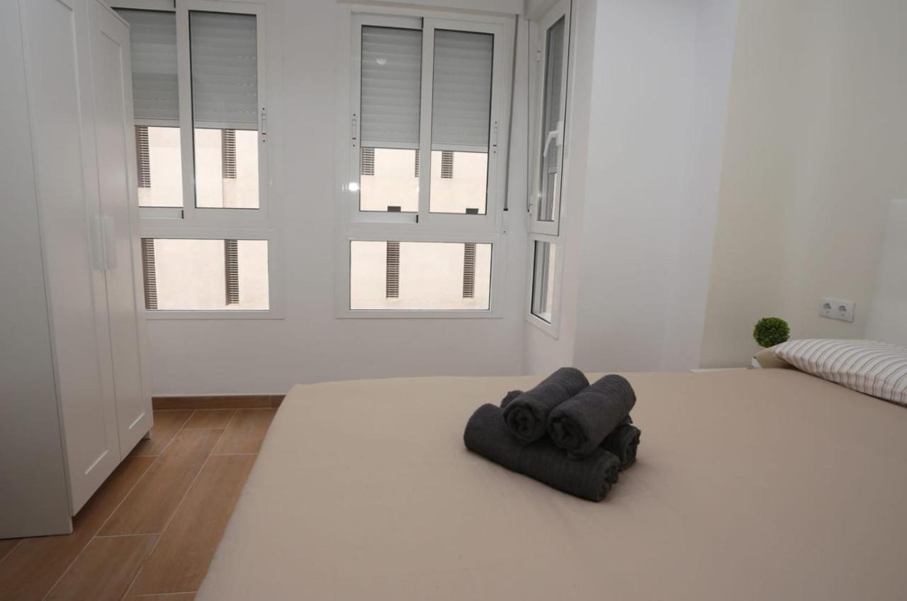 Apartamentos Navas Gam Αλικάντε Εξωτερικό φωτογραφία