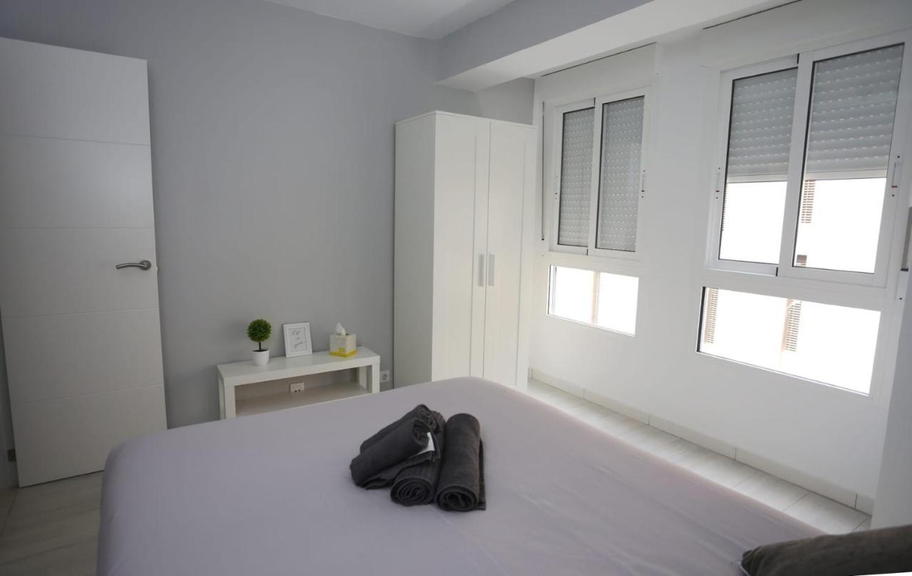 Apartamentos Navas Gam Αλικάντε Εξωτερικό φωτογραφία